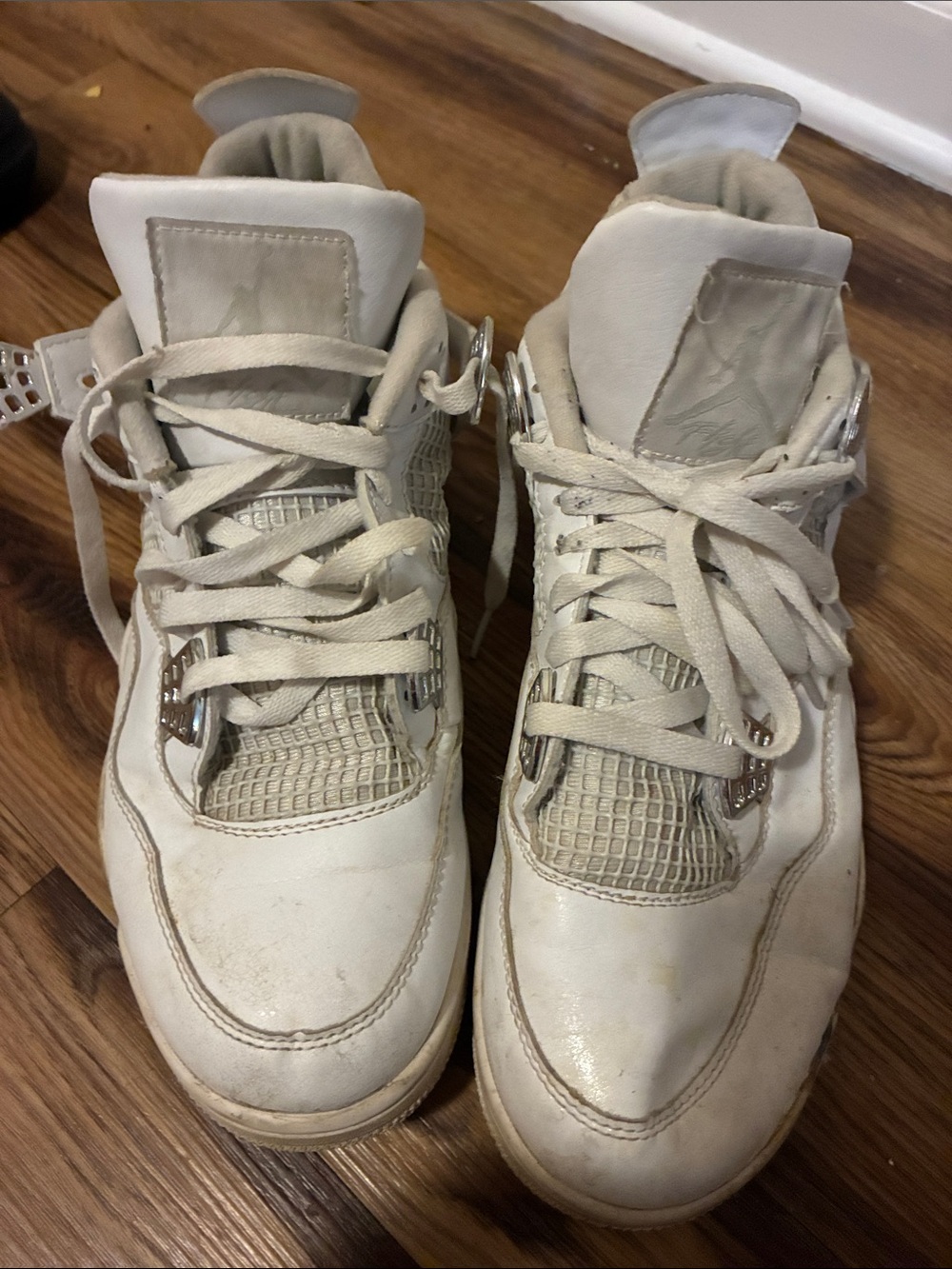 Jordan Retro High-Top Sneakers in Off-White and Cream